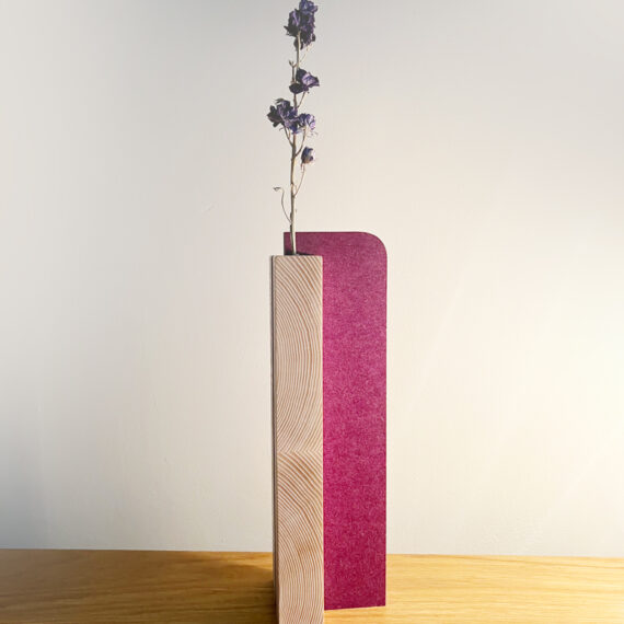 Dry Vase by Barbara Vall