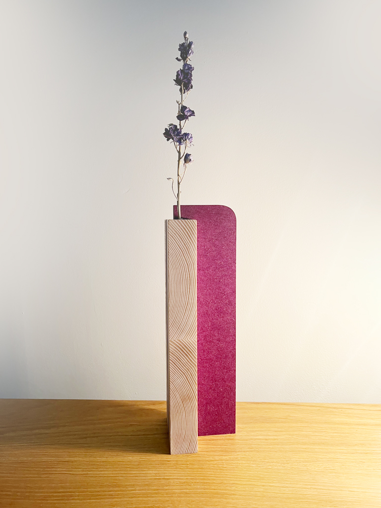 Dry Vase by Barbara Vall